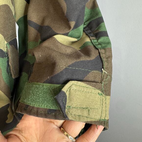 Mess in a Bottle Camo Army Jacket Queen Don't Be Afraid to Rule Like a King Sz S - Picture 5 of 9